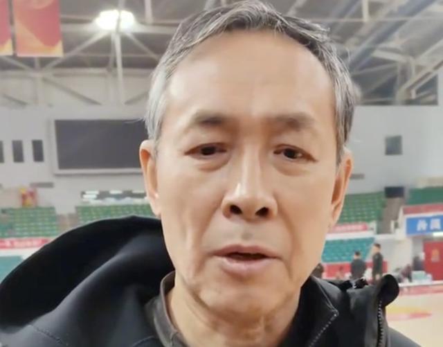 开云体育下载管理-许利民：赵睿、曾凡博今天不打；比赛的对抗不该超出规则允许
